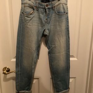 Lucky brand boyfriend jeans size 25